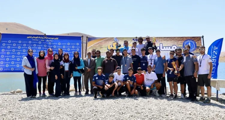 آذربایجان غربی قهرمان روئینگ جوانان و زیر ۲۳ سال کشور شد