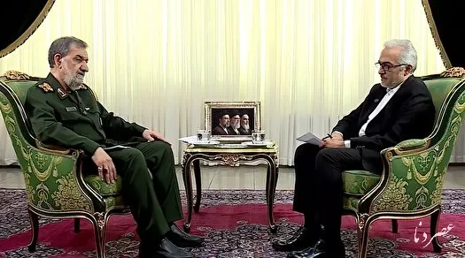 سرلشکر رضایی: در شیوه جنگ حتما تحول خواهیم داشت/ آمریکا جنگ اقتصادی را ادامه دهد یک قطره نفت از خلیج فارس خارج نخواهد شد