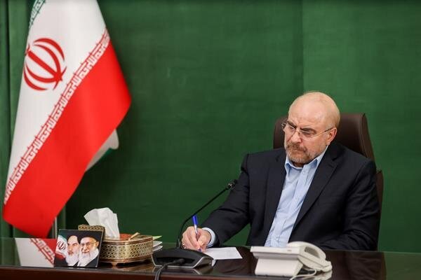 تبریک رئیس مجلس به مناسبت ۱۷ مرداد روز خبرنگار