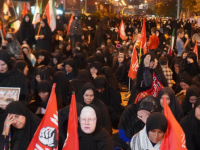 تجدید عهد با رهبر انقلاب در تجمعات شبانه