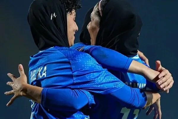 تساوی تیم فوتبال خاتون بم برابر النصر عربستان