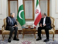دیدار وزیر کشور پاکستان با عراقچی