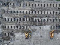روایت «به کدامین گناه» در بجنورد؛ یادبود ۱۶۸ فرشته مینابی در قاب نمایش خیابانی