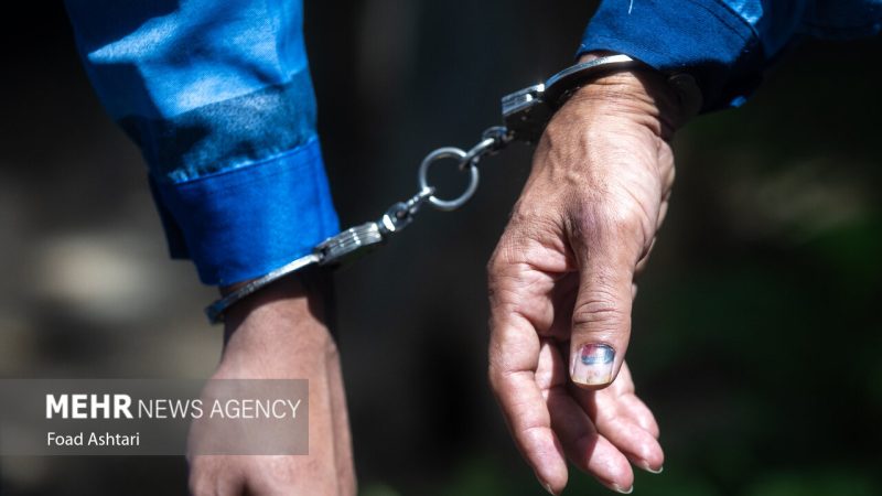 سارق ۸۰ میلیاردی منازل خمینی‌شهر دستگیر شد