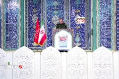 سرپرست وزارت دفاع: اجازه تجاوز نظامی به ایران را نمی‌دهیم