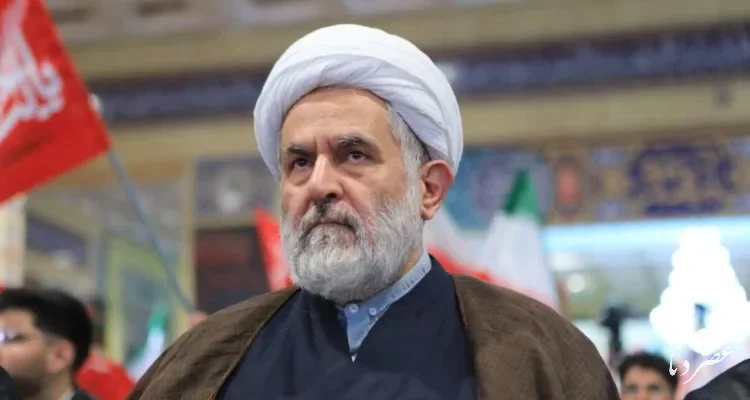 طائب: ایرانیان با هر سلیقه‌ای در برابر دشمن ایستادند