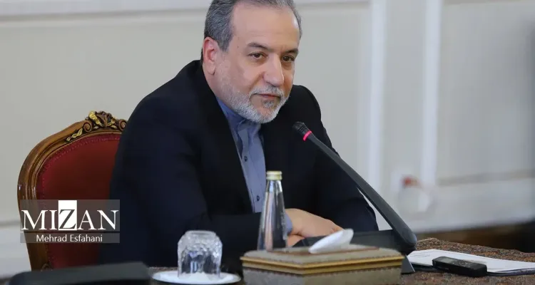 عراقچی: تشییع رهبر شهید، روحیه و غرور جدیدی به شیعیان بخشید