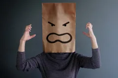 مدیریت خشم؛ مهارتی برای فاصله انداختن میان احساس و رفتار