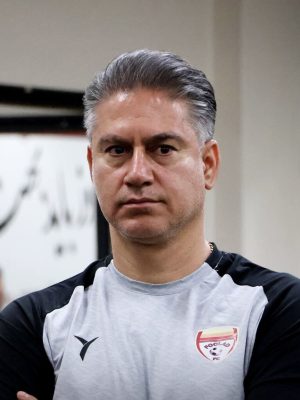 مطهری: از تساوی راضی نیستم؛ فولاد برای نباختن بازی نکرد
