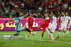 پرسپولیس با برتری آماری و فنی، ملوان را در هم کوبید