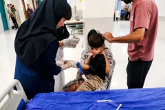 بیمارستان میناب: ۱۱ مجروح حمله آمریکا به سیریک همچنان بستری هستند