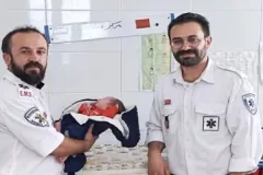 تولد نوزاد در آمبولانس اورژانس ۱۱۵ دیشموک
