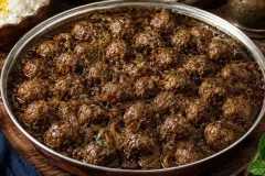 خورشت داود پاشا؛ میراث عثمانی با طعم ملس رب انار و کوفته قلقلی