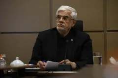 عارف: تهدیدکنندگان زیرساخت و تمدن ما صلاحیت داوری ندارند