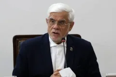 عارف: دشمن در جبهه جنگ اقتصادی نیز شکست می‌خورد