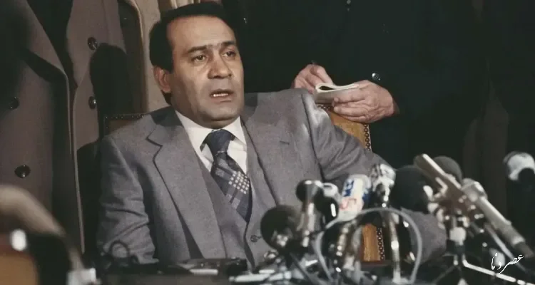 متن کامل رأی دادگاه انقلاب ارتش در محکومیت صادق قطب‌زاده به اعدام