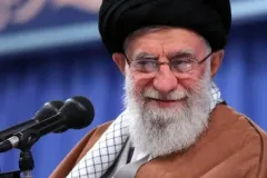 هشت سال ریاست‌جمهوری آیت‌الله خامنه‌ای؛ از مدیریت جنگ تا تثبیت ساختارهای نظام