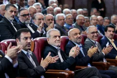پزشکیان در جمع بازنشستگان: کالابرگ افزایش می‌یابد و وحدت رمز ایستادگی در برابر آمریکاست