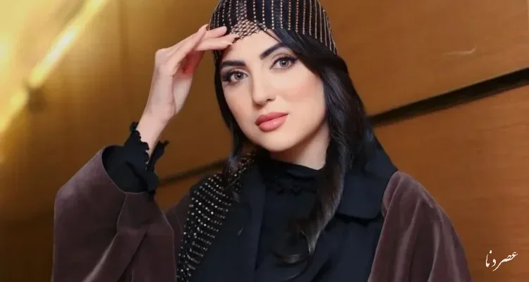 ژست گرفتن عجیب هلیا امامی در یک مراسم